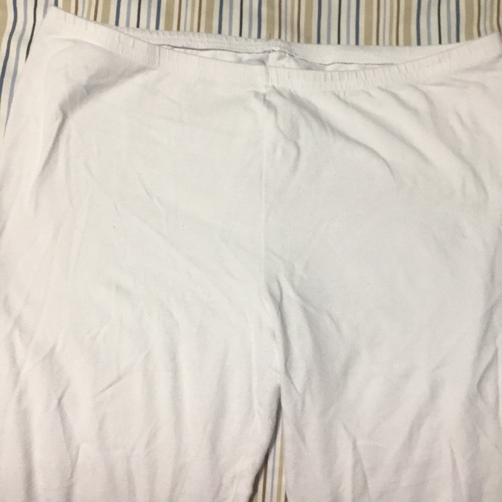 Girls white Capri leggings